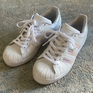 Adidas Womens Iridescent shell toe sneakers 7 8